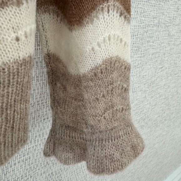 LoveShackFancy turtleneck sweater - Picture 7 of 7